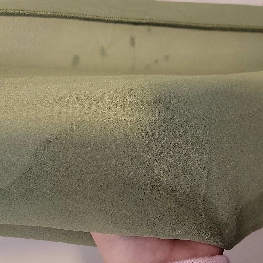Boutique brand 2 piece silky dress with sheer topper sage green - Picture 6 of 8
